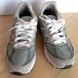 New Balance W990GL5. Made in USA. US 6. Standard width